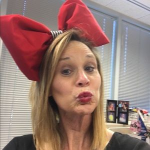 Meet your Posher, Christine